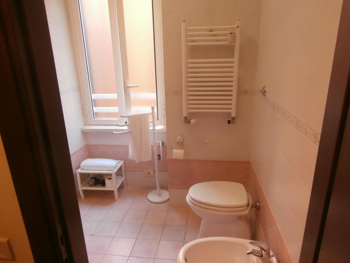 San Michele A Porta Pia Bed & Breakfast Rome