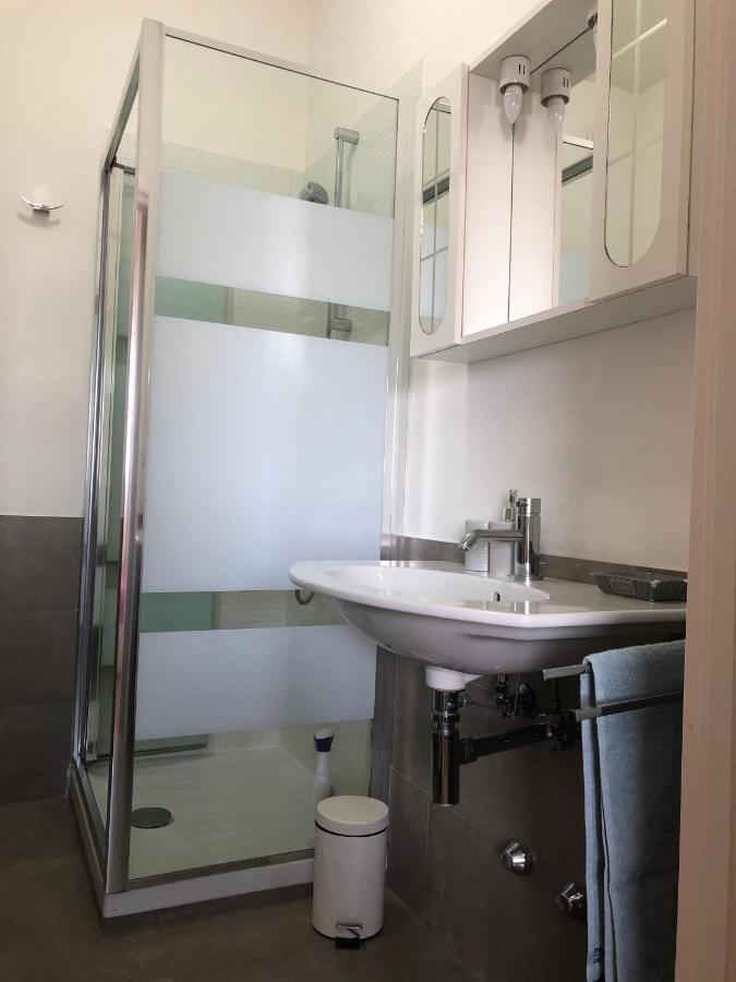 Apartment Kamchu With Terrace Near Metro Con Vista Rome
