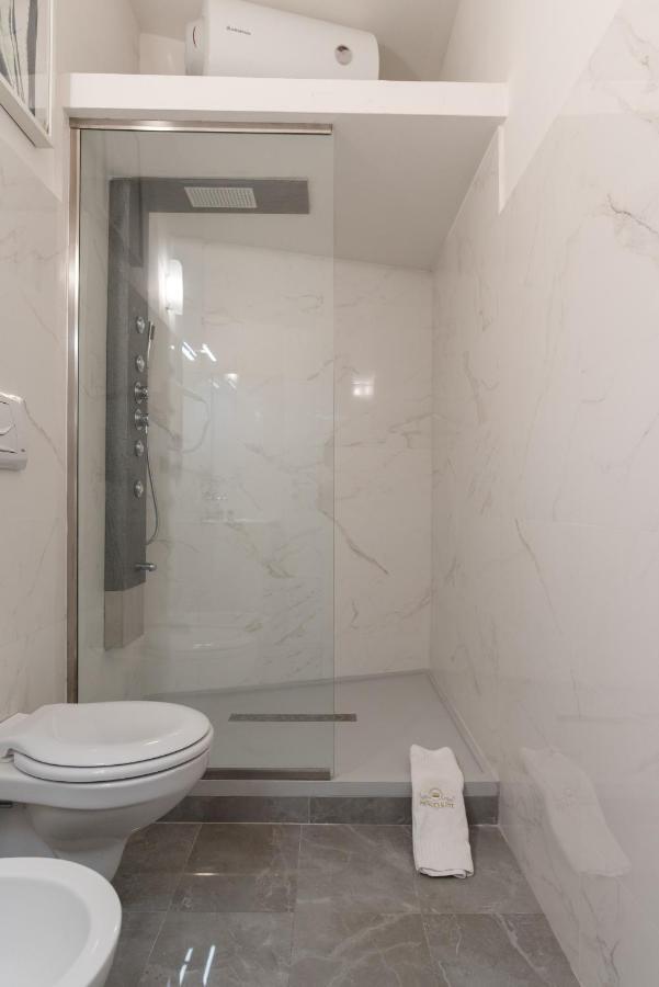 Rhome Plaza Collection Guest house *