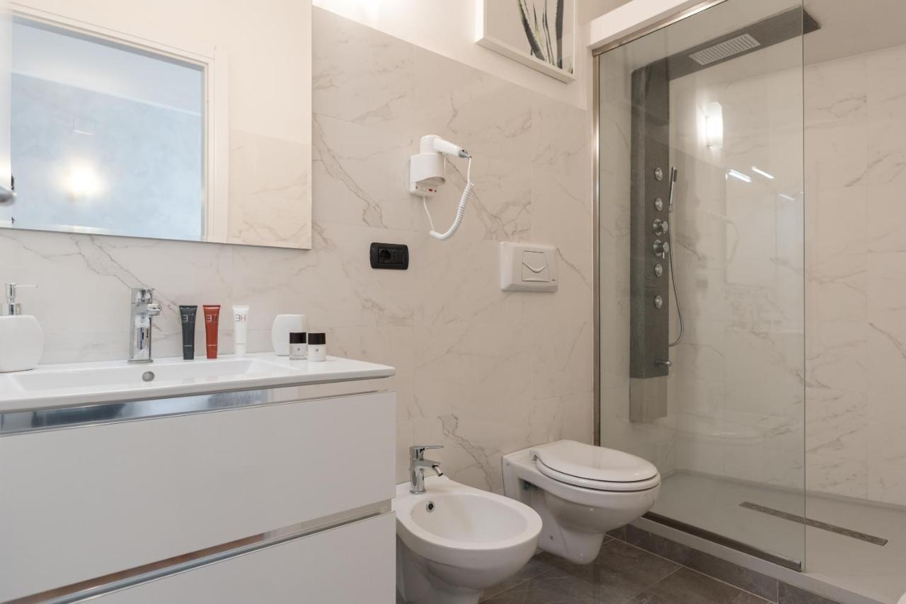 Rhome Plaza Collection Guest house *