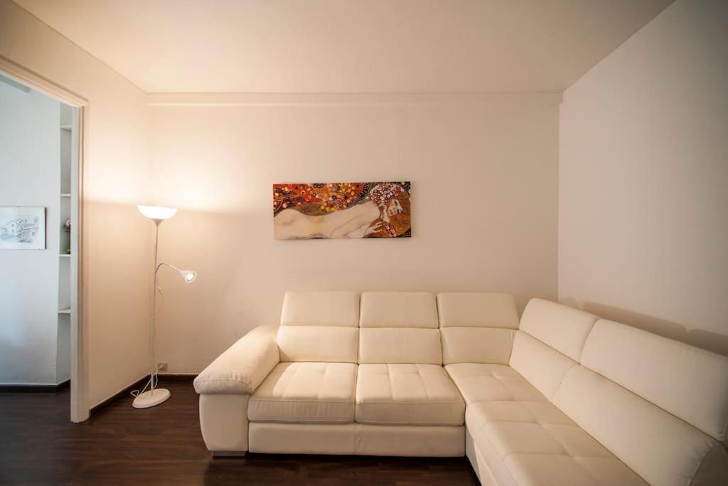 Great In Great Location - Apartment *