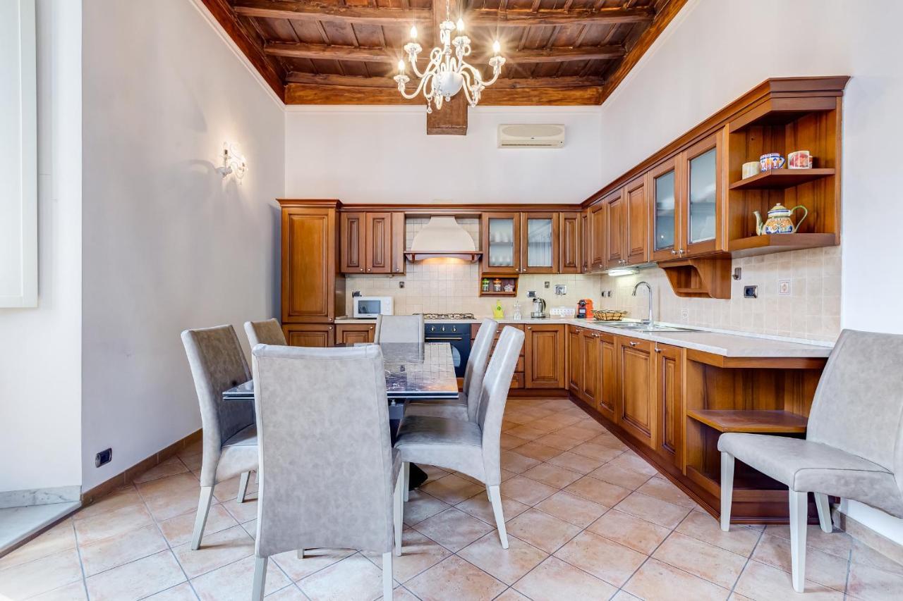 Holiday home Navona View
