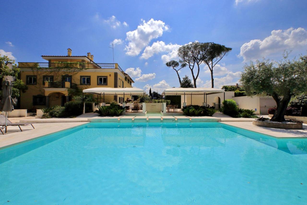 Luxury Aurelia With Swimming Pool