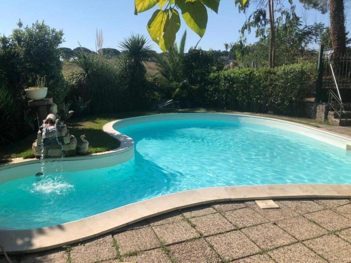 Apartment Beautiful In With Shared Swimming Pool Rome