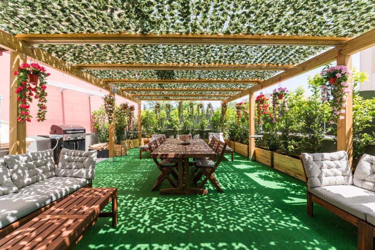 The Garden Regency * Rome