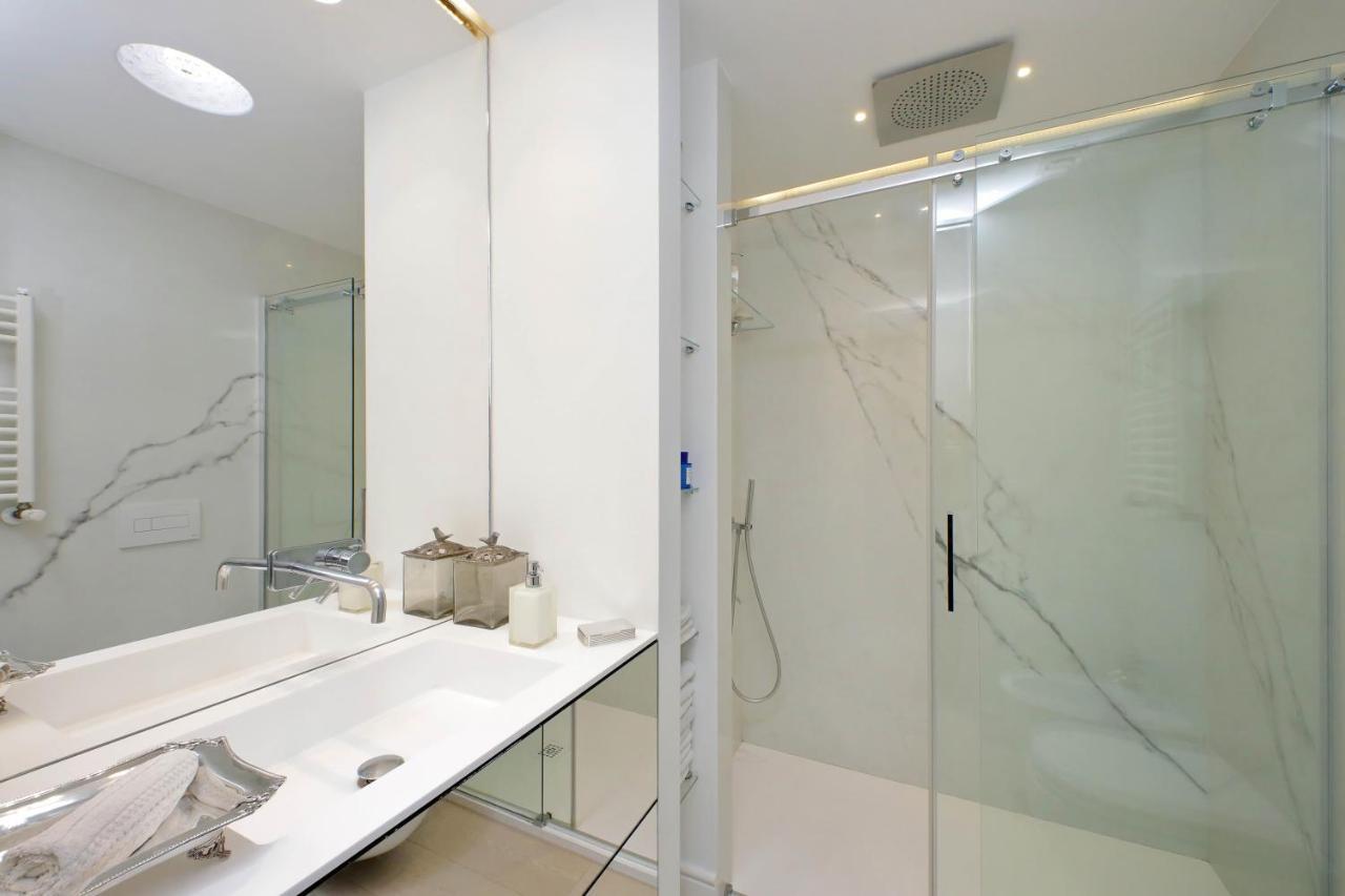 Luxury Aurelia With Swimming Pool