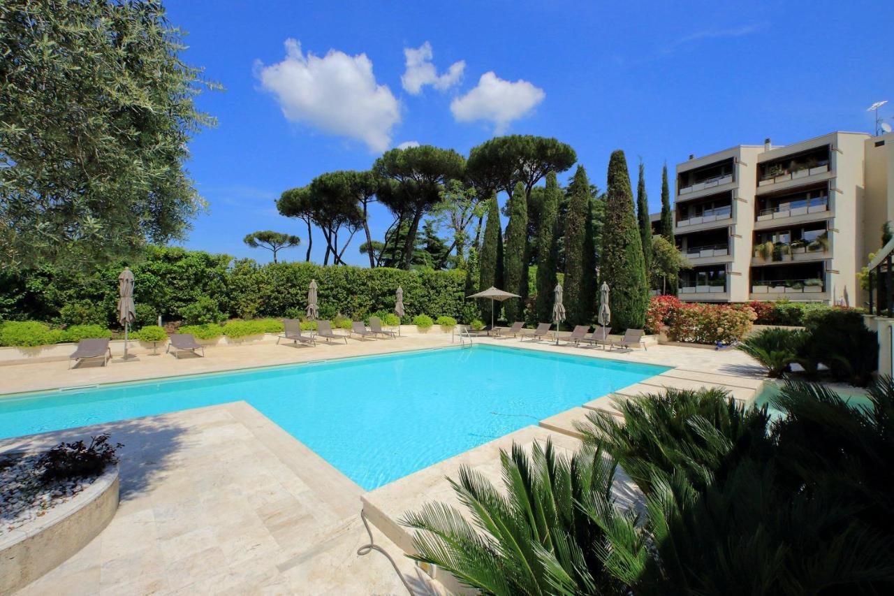 Luxury Aurelia With Swimming Pool Appartamento