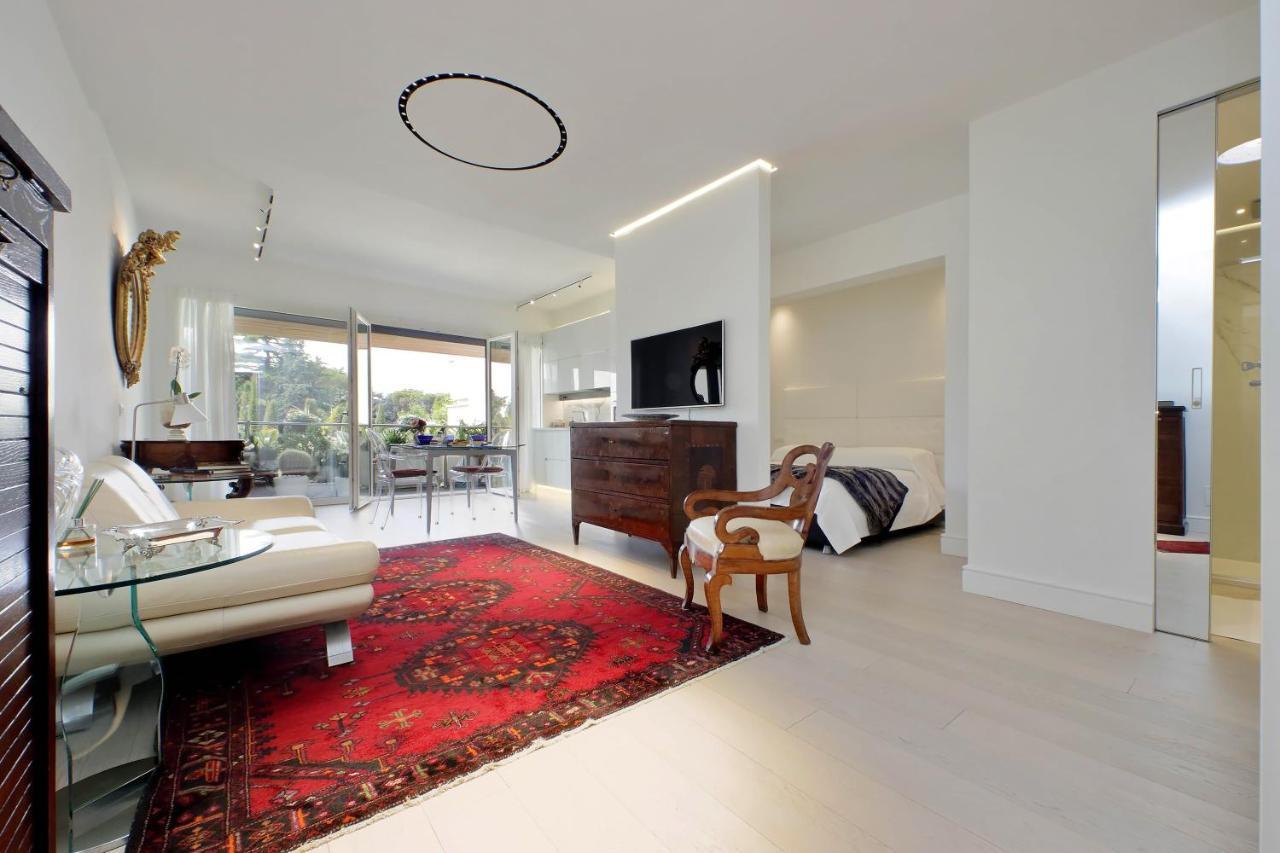 Luxury Aurelia With Swimming Pool Roma