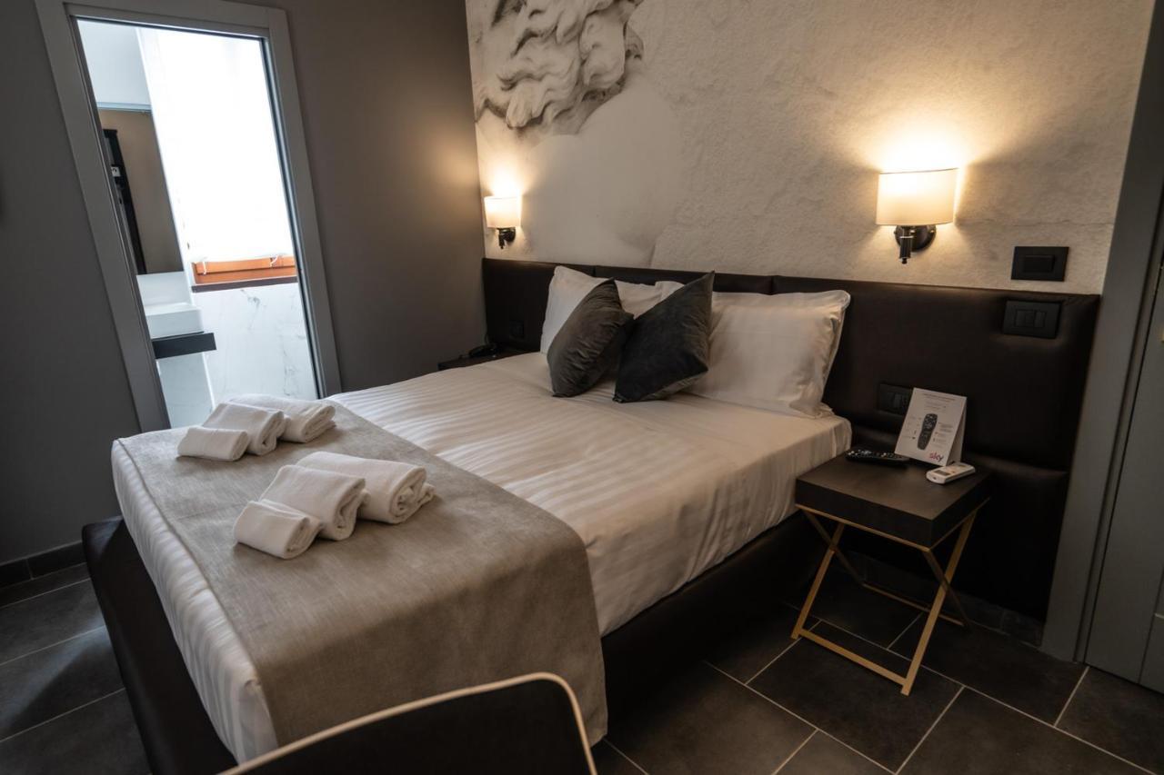 Relais Manzoni 3* Rome