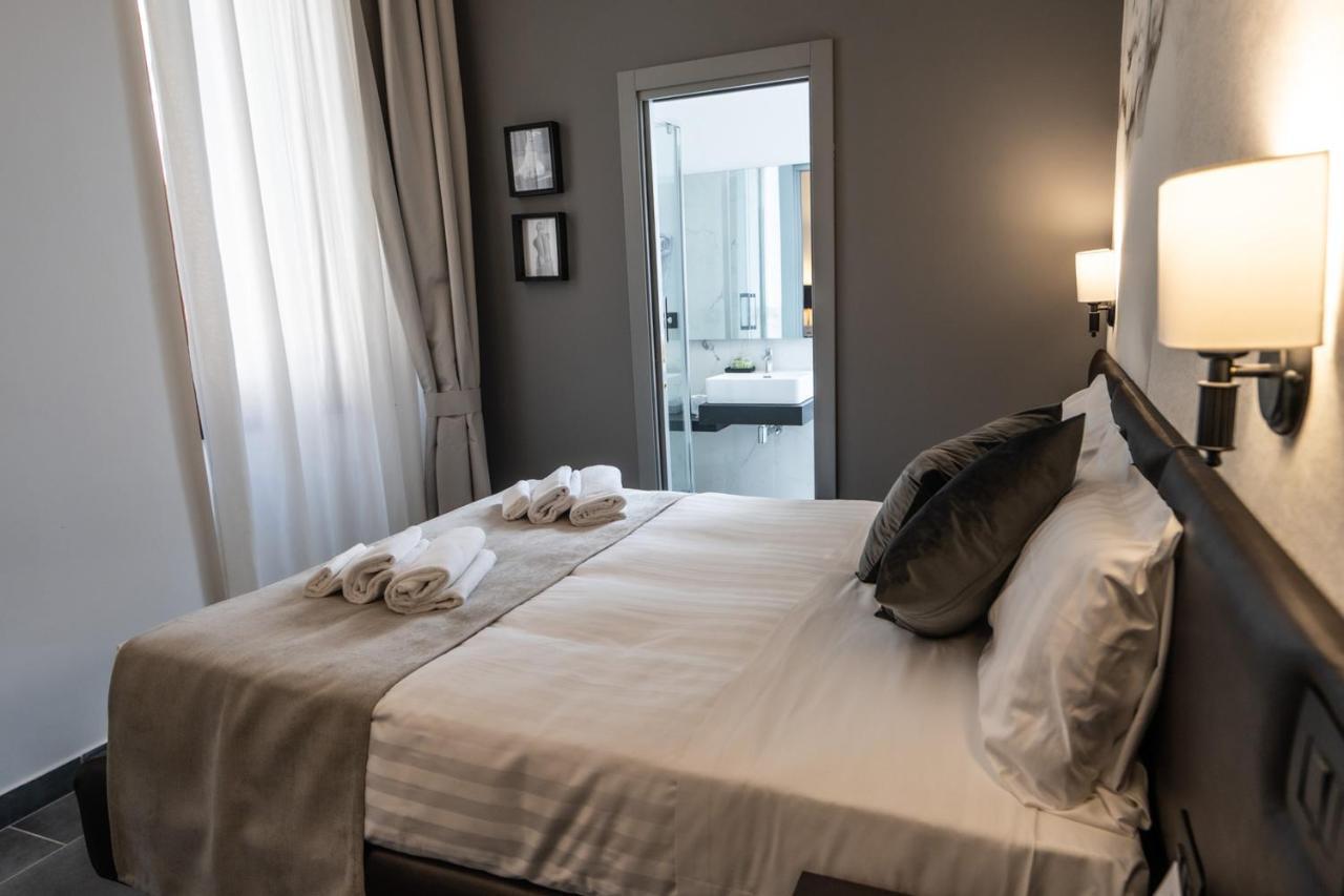 Relais Manzoni Rome