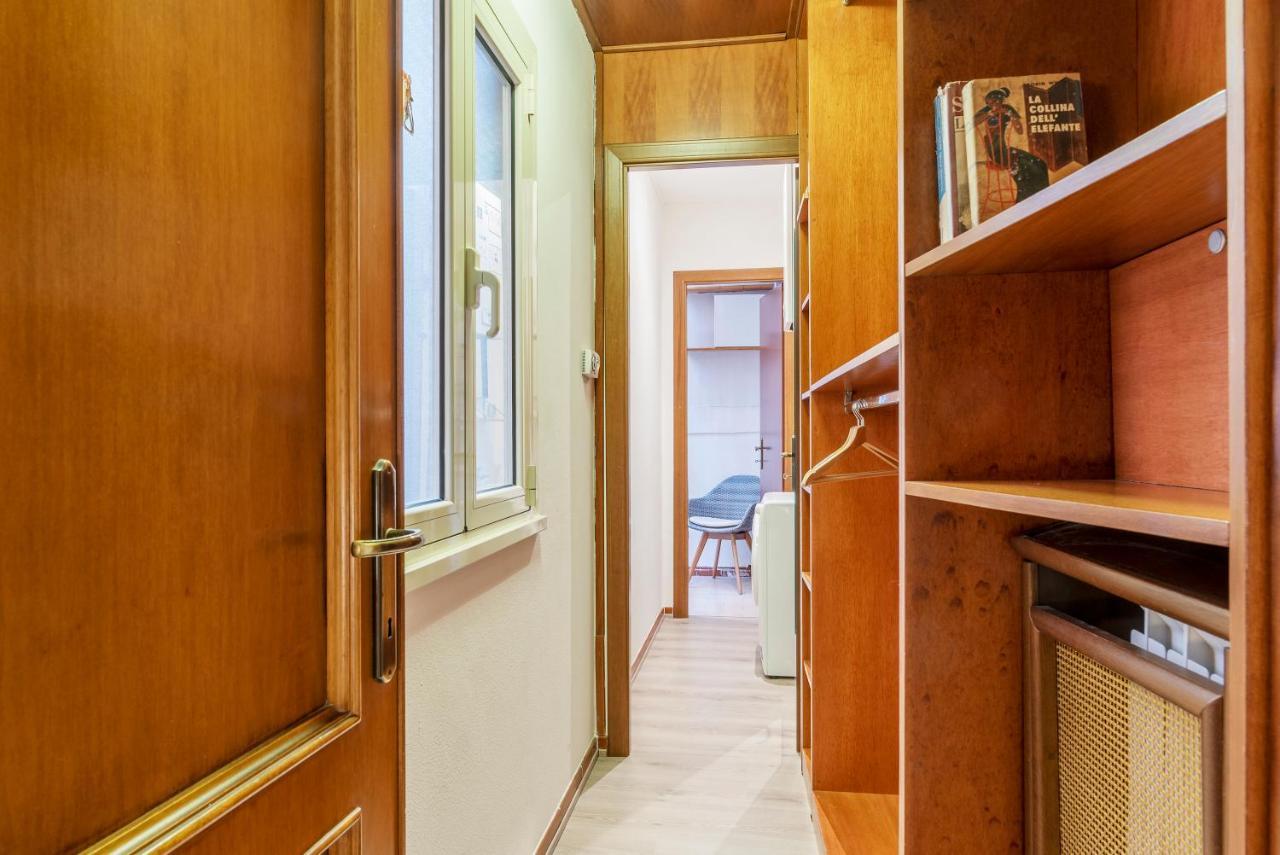 Giubbonari 23 - Fromhometorome Rome