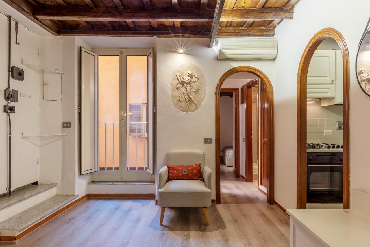 Giubbonari 23 - Fromhometorome * Rome