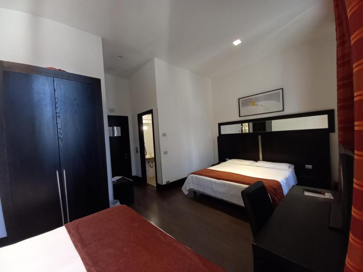 Lh Excel Montemario Rome