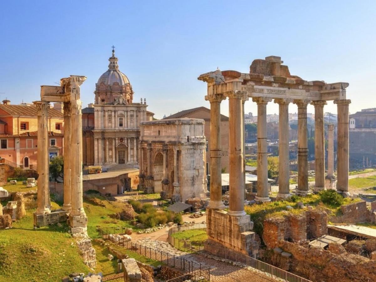 Holiday home Appealing Mobile In With Terrace Rome