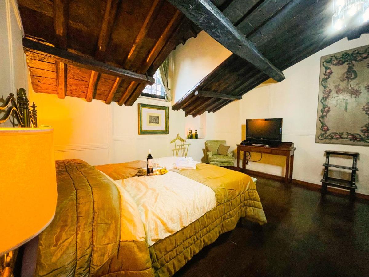 Apartment Piazza Venezia Lulus