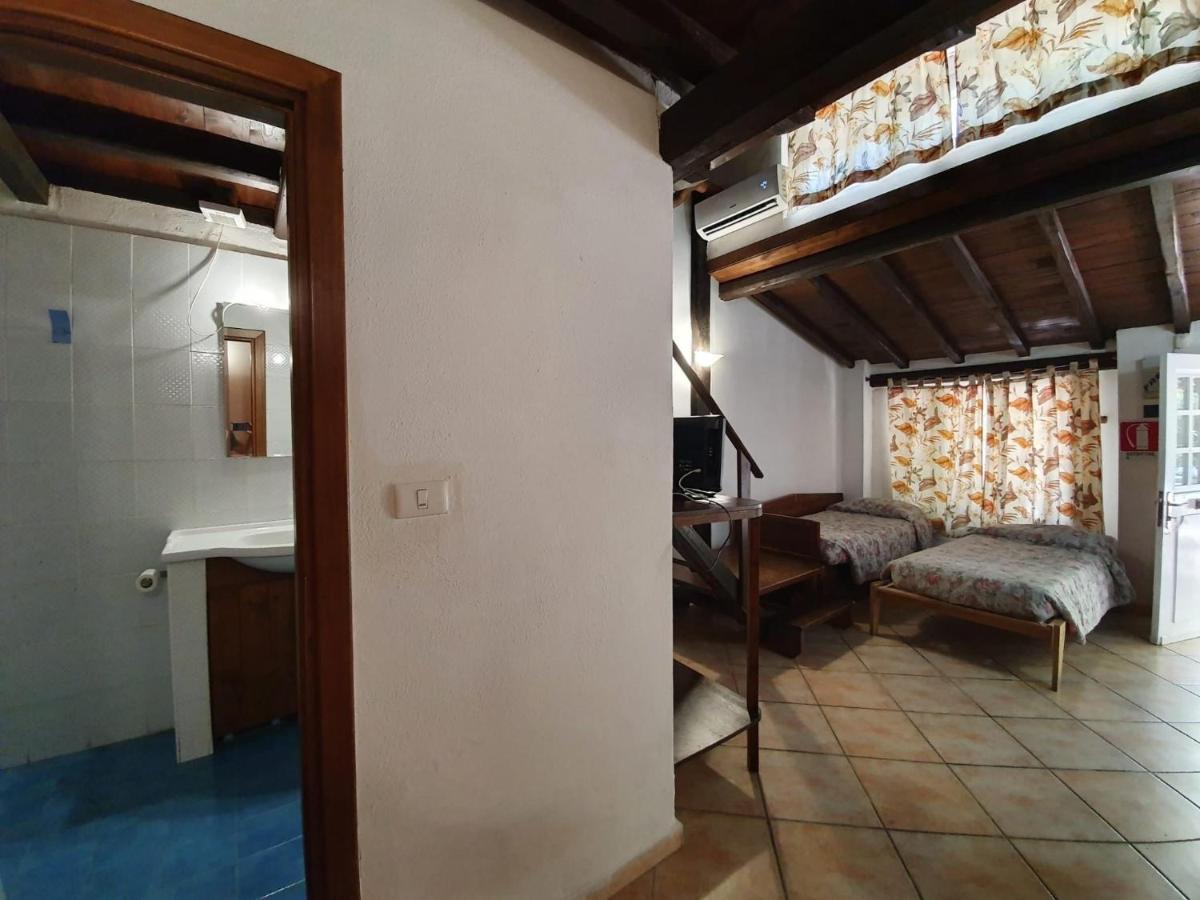 Beautiful In With Shared Swimming Pool Apartment Rome