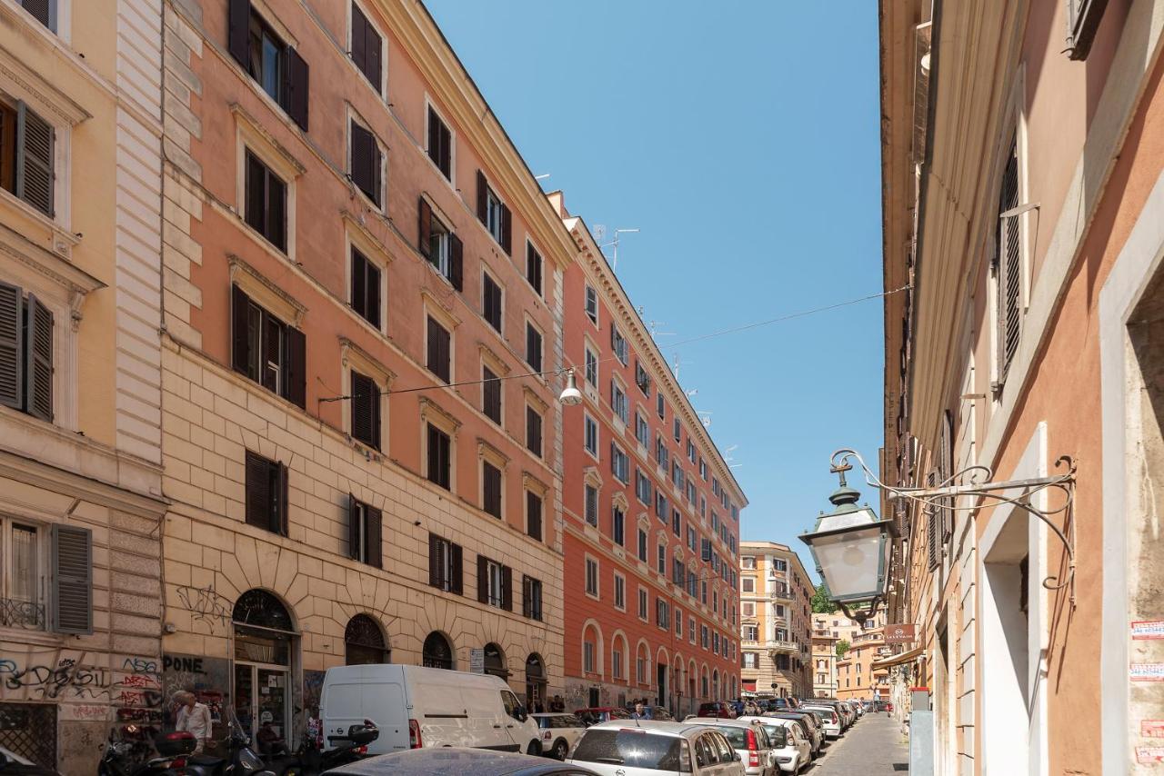 Trastevere & San Cosimato Studio Flat Apartment *