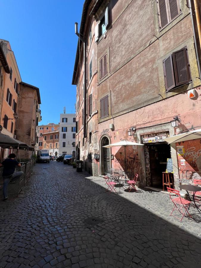 Loft Trastevere Apartment