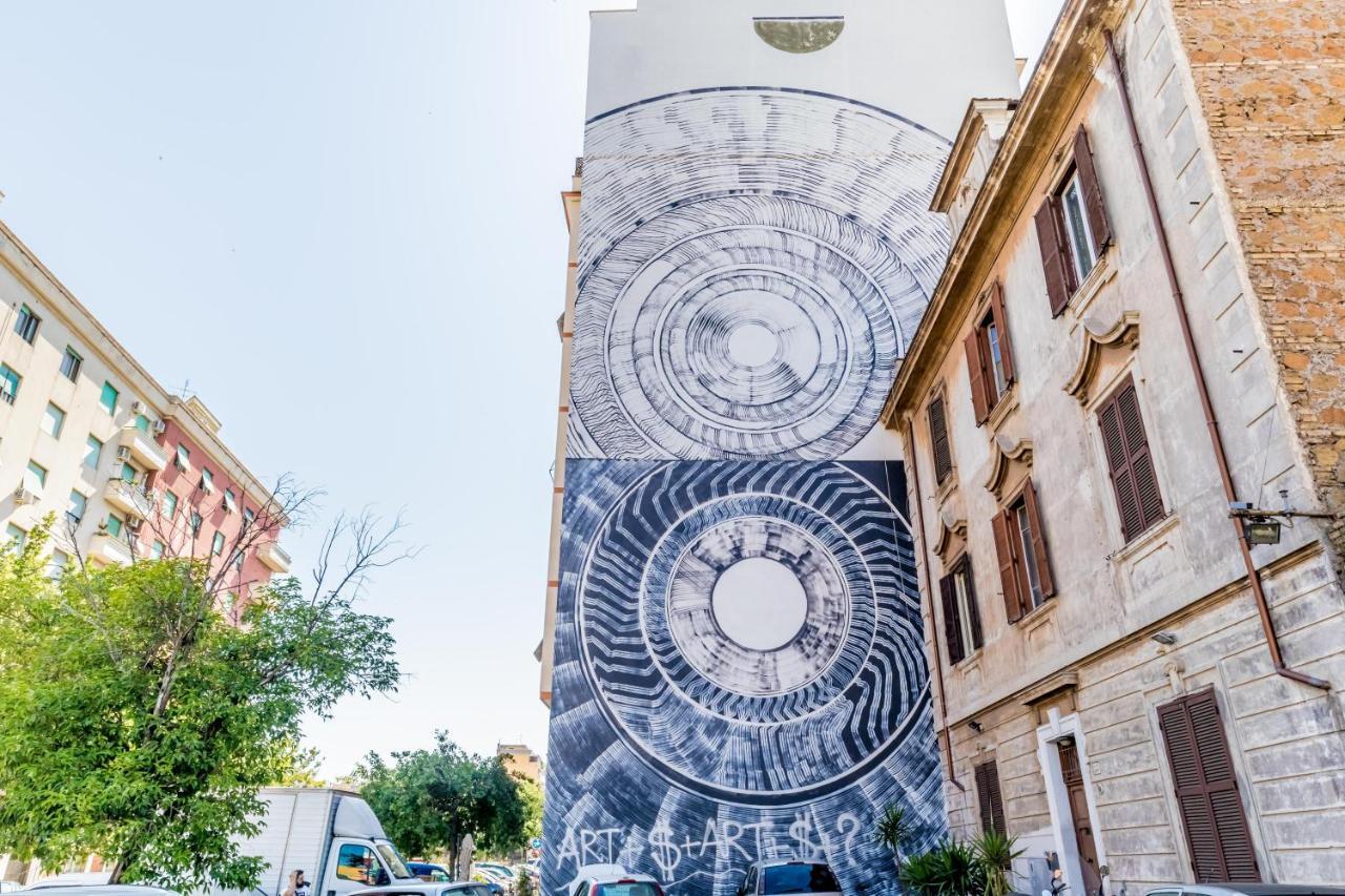 Liber's Domus Roma