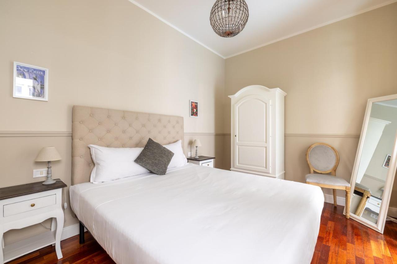 Charming With Patio A Few Steps From Colosseum Appartamento *