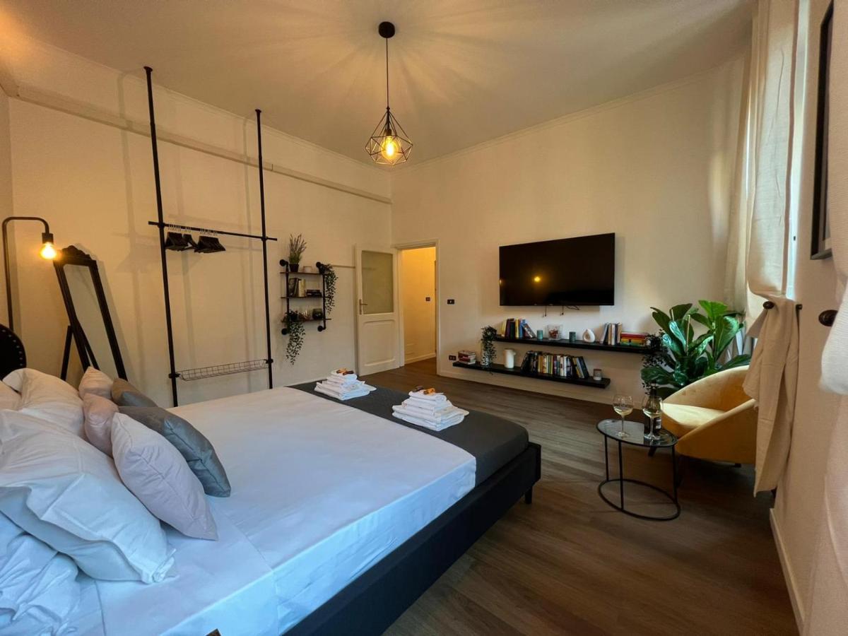Apartment Via Dei Pettinari Rome