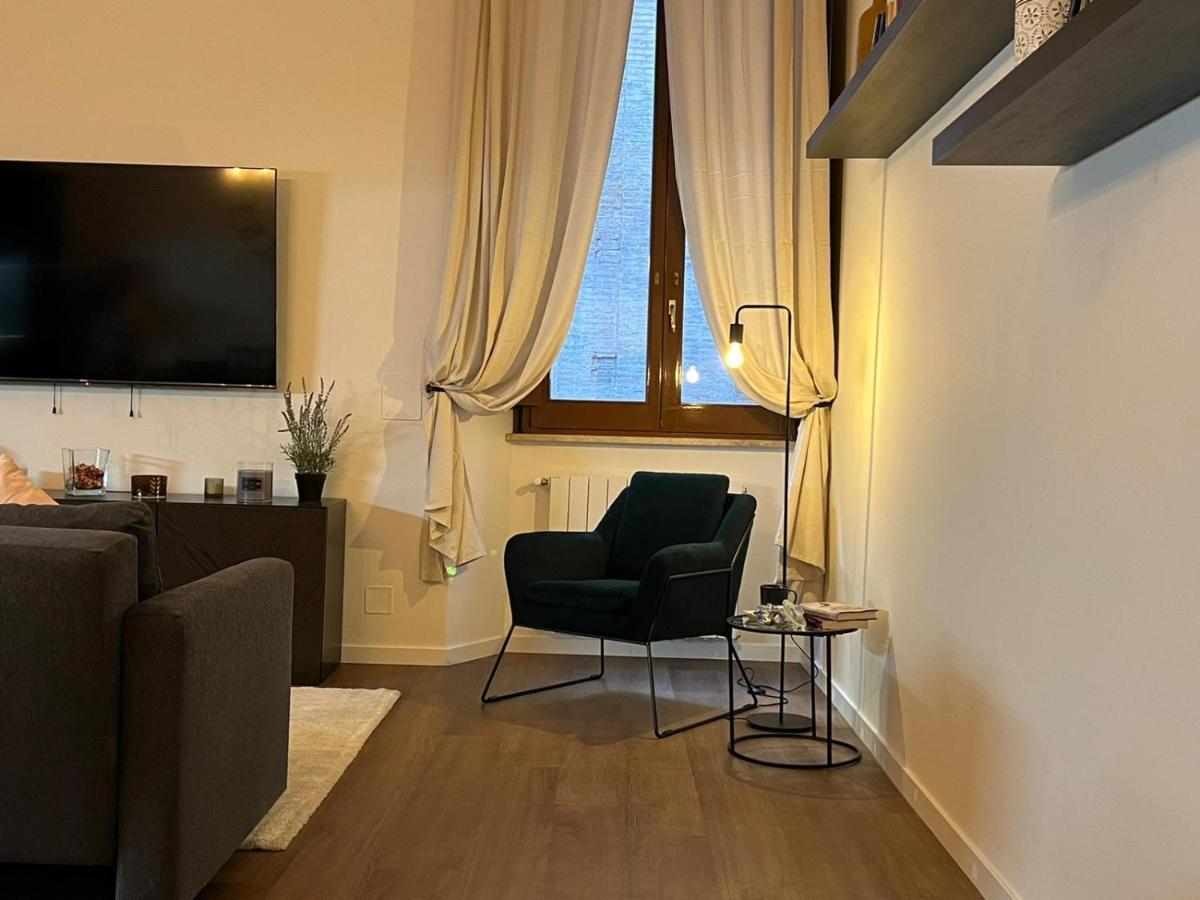 Via Dei Pettinari Apartment Rome