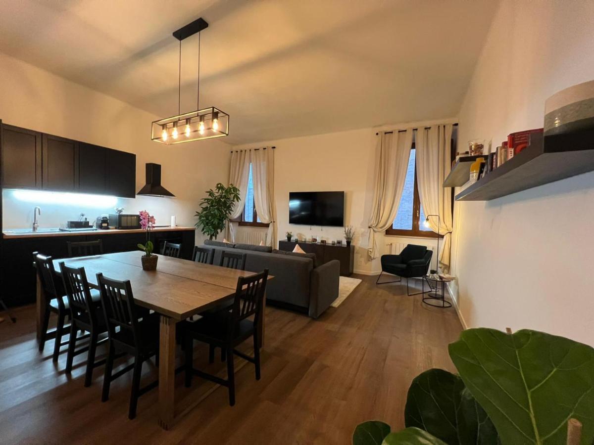 Via Dei Pettinari Apartment Rome