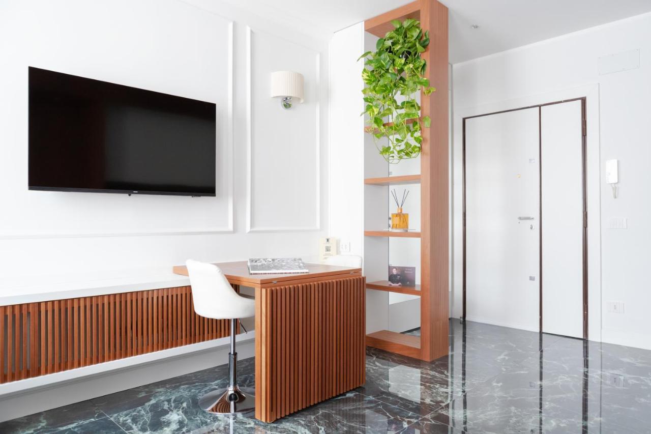 Domus Prestige -suite Repubblica- In Appartamento Roma