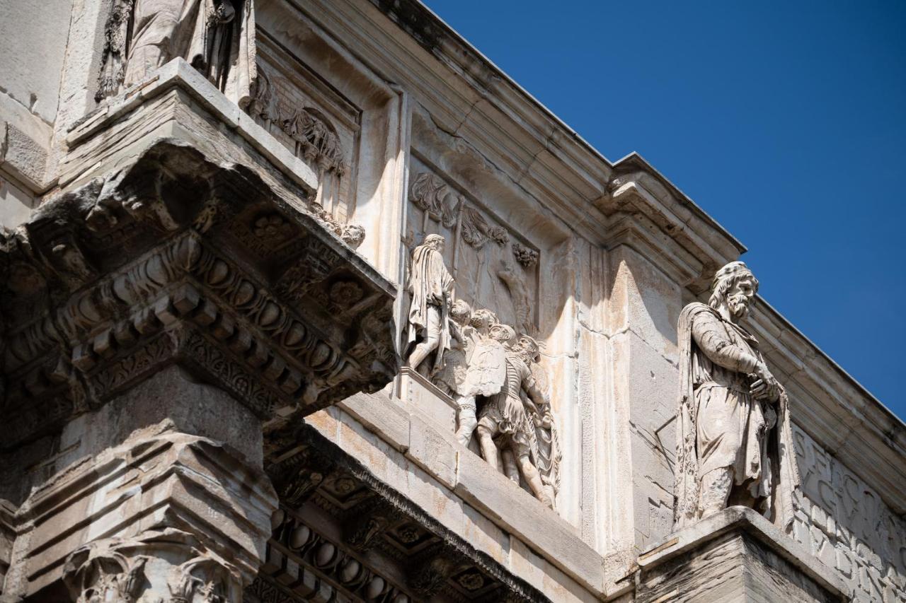 Apartment Colosseo Luxe In The Center Of *