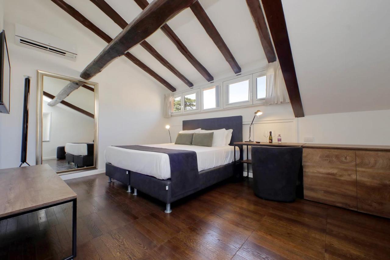 Youroom Corsini Apartment Rome