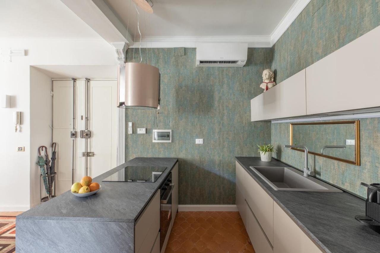 Iflat Modern In The Monti Area