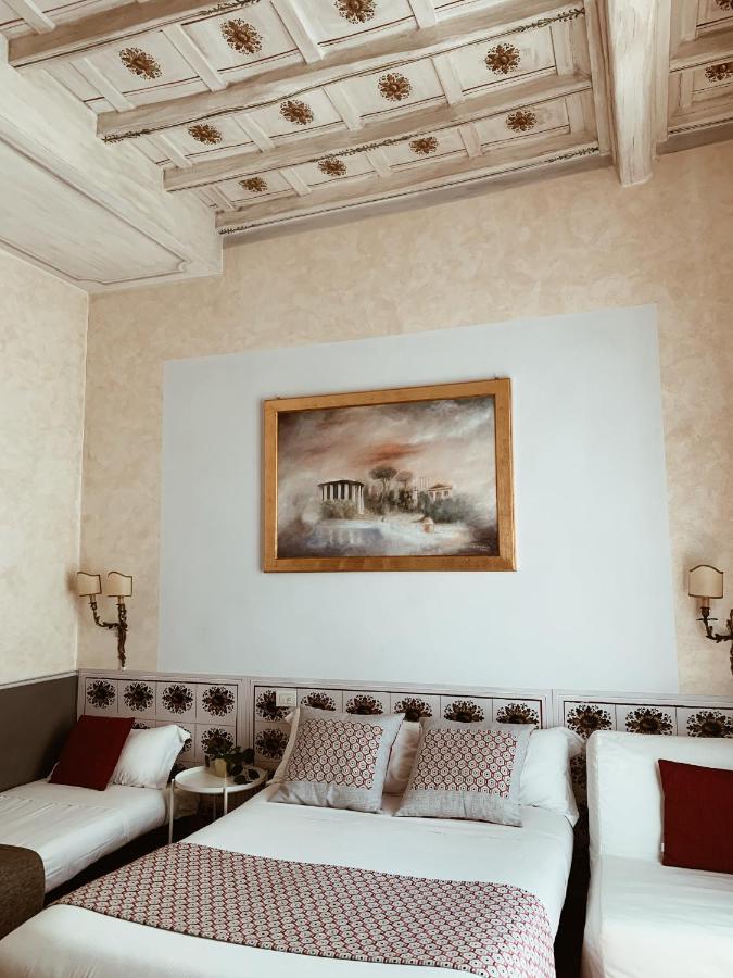 Bed & Breakfast Residenza Sciarra Rome