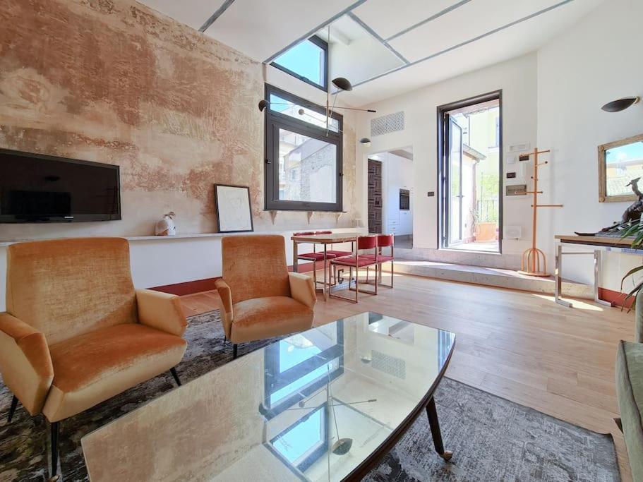 Apartment Boutique Penthouse With Terrace, Spanish Steps