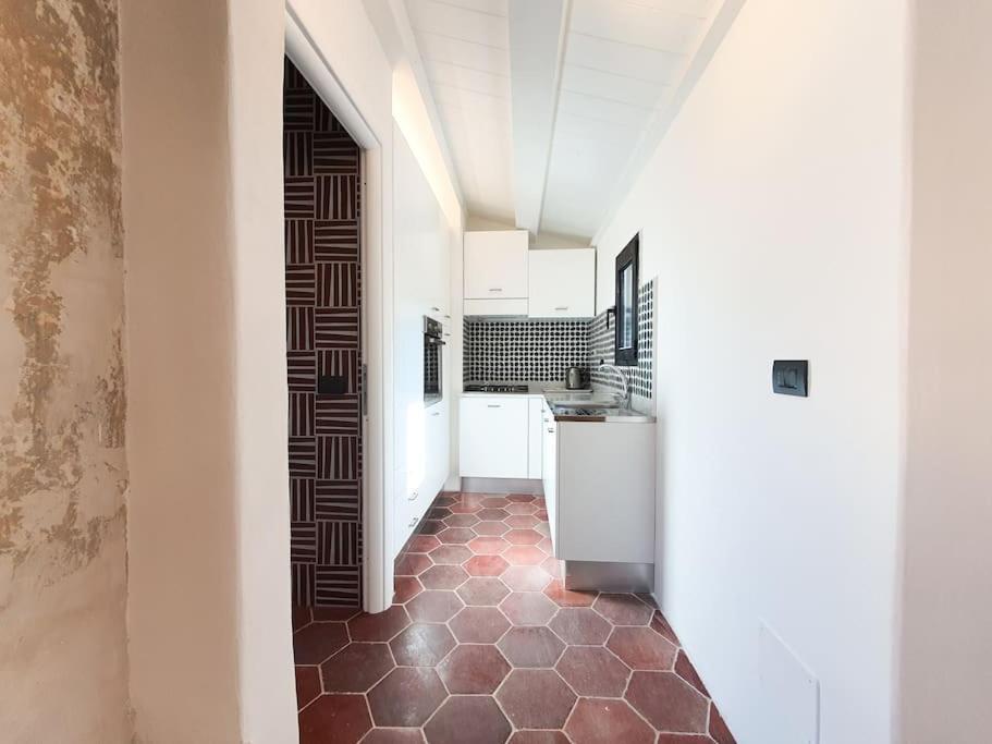 Boutique Penthouse With Terrace, Spanish Steps Apartment *