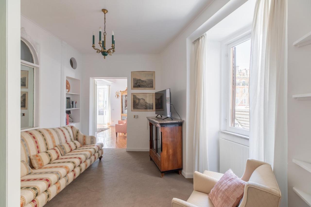 Iflat Modern In The Monti Area *
