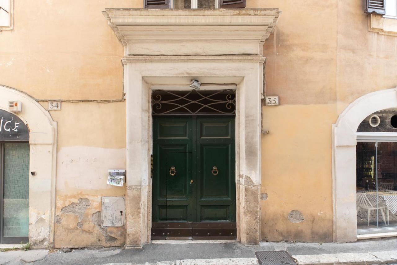 Iflat Modern In The Monti Area *