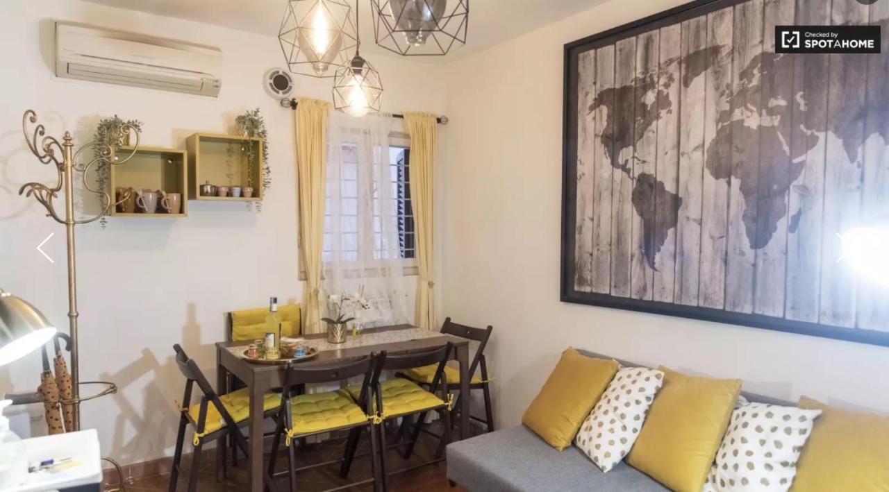 Chez Moi - Cinzia Rome