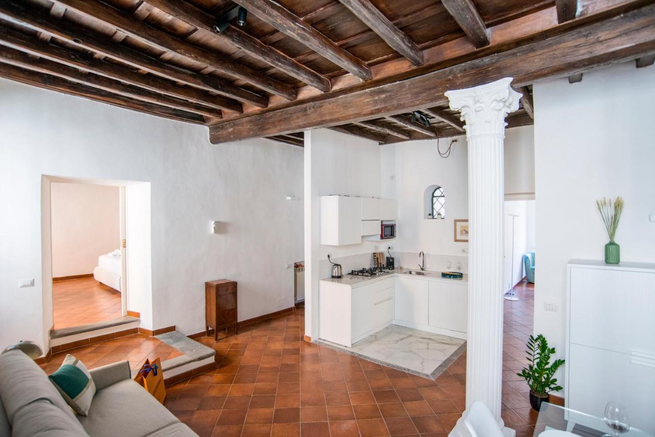 Colosseum, Monti, New Corithian House Up To 6 People Apartment Rome