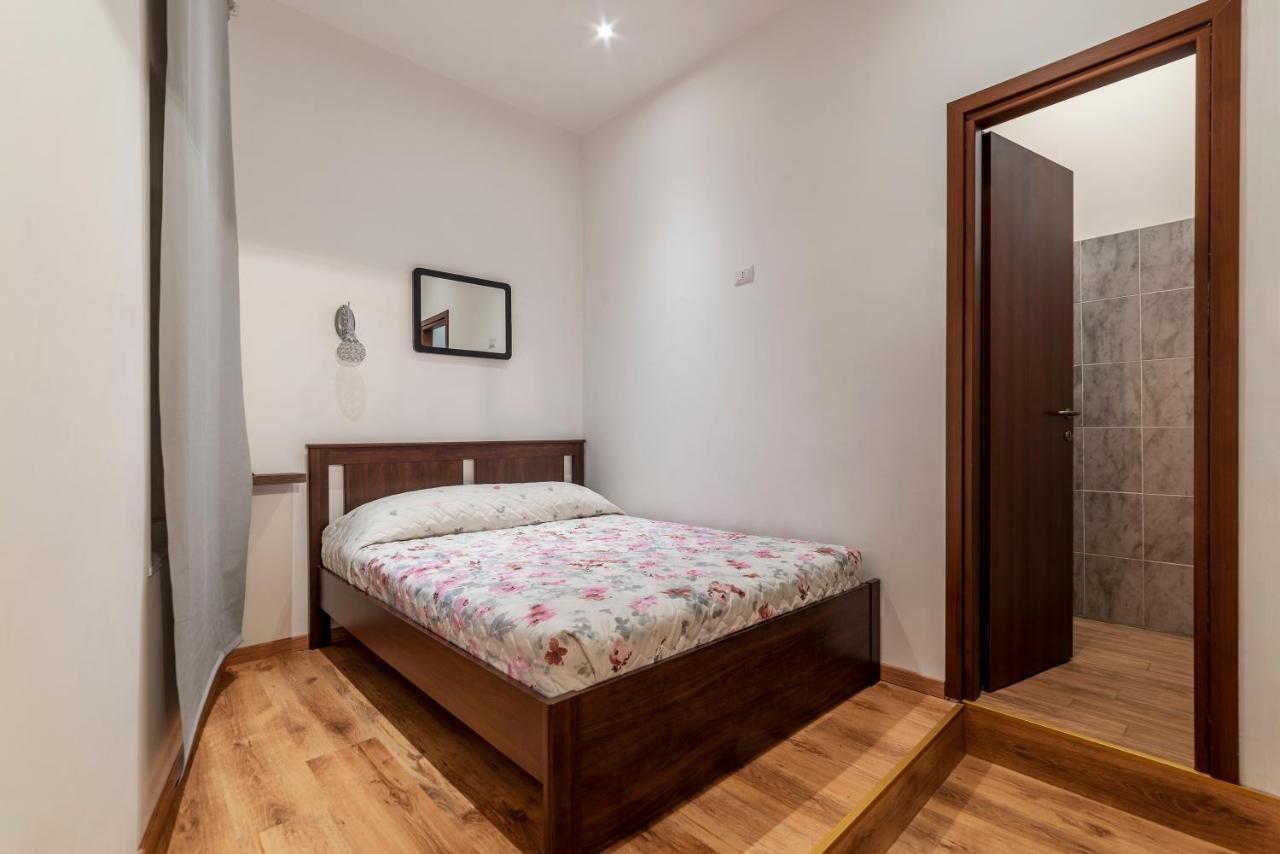 Santa Maria Maggiore - Opera House Apartment *