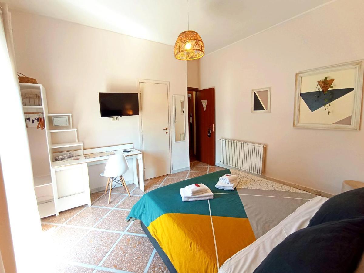 Zoe 2* Rome