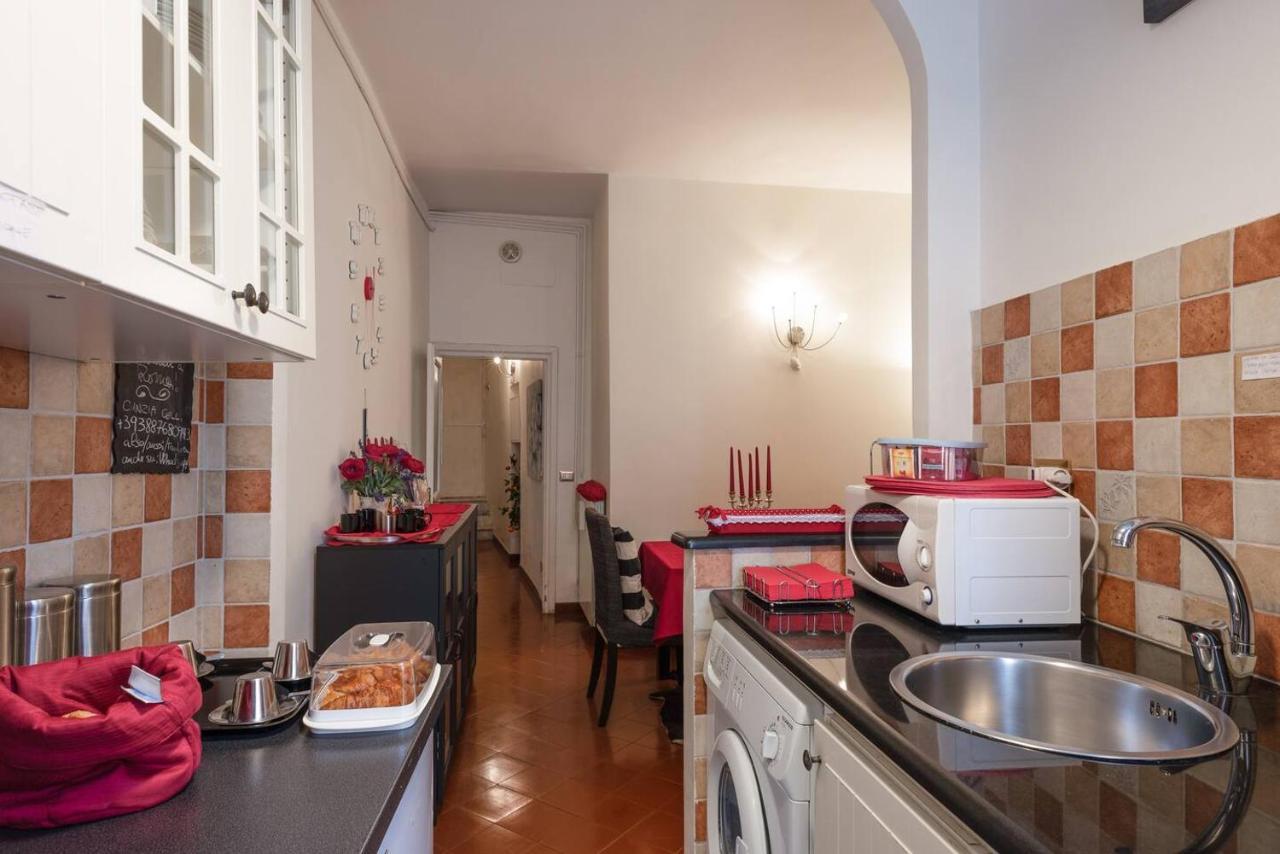 Navona Square House *