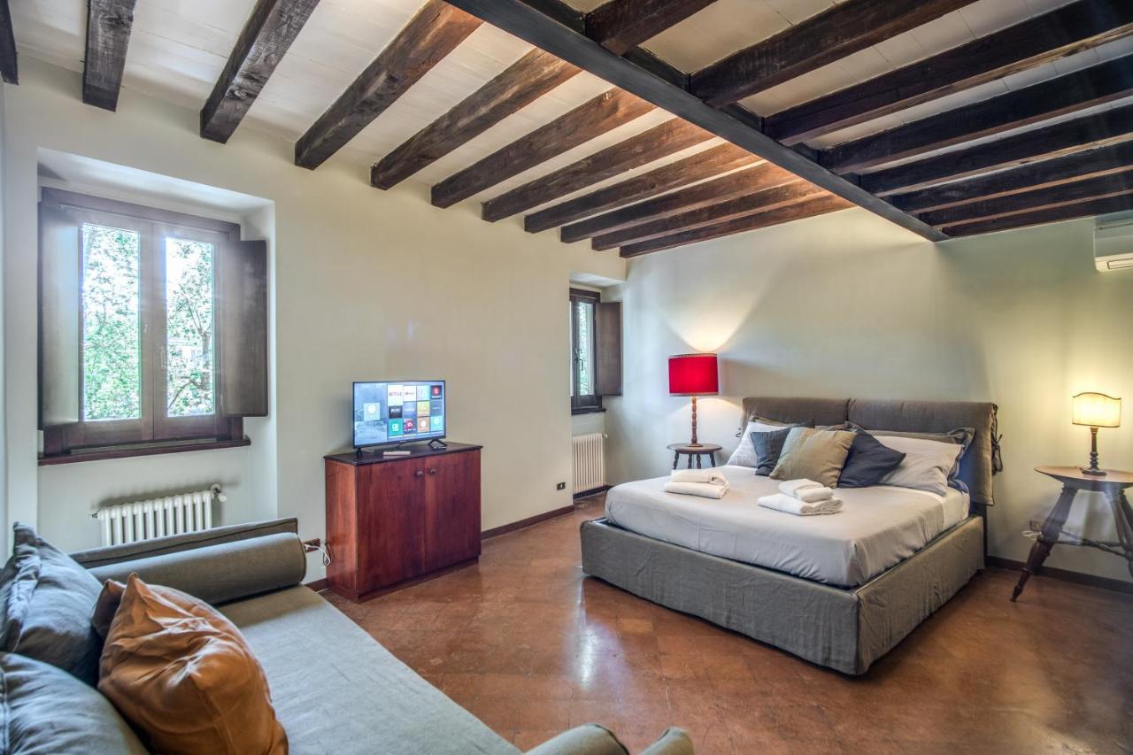 Apartment Sant'eligio Attic With Exclusive Terrace Campo Di Fiori
