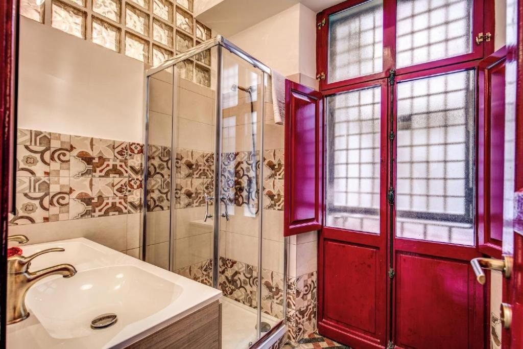 Navona Stylish Apartment Rome