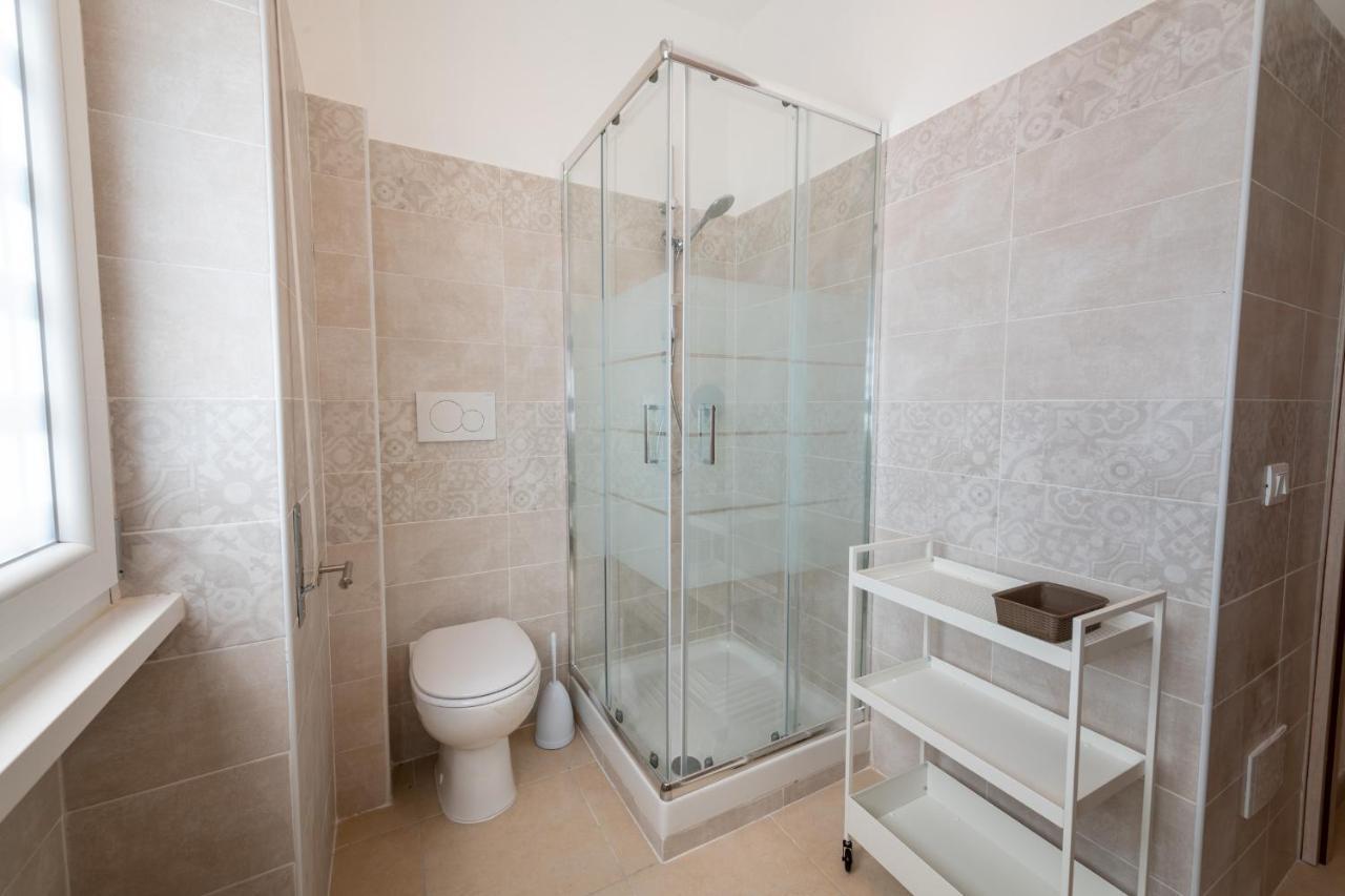 Casa Rosa Beige E Blu Appartamento
