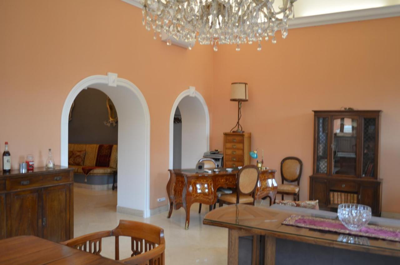 Appartamento Elegante Nel Centro Di *