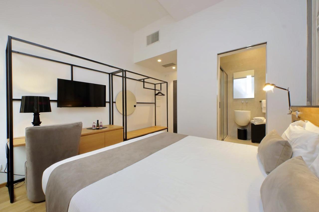 Youroom Abruzzi Guest house Rome