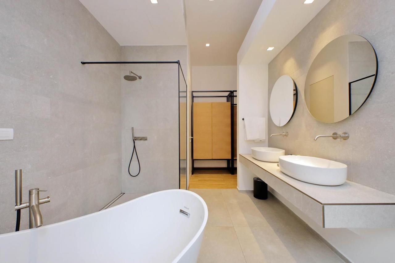 Guest house Youroom Abruzzi 3*