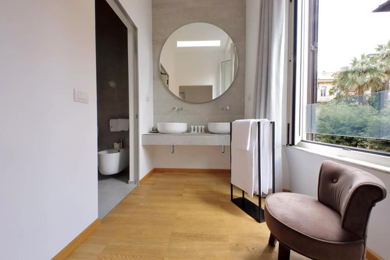 Guest house Youroom Abruzzi 3*
