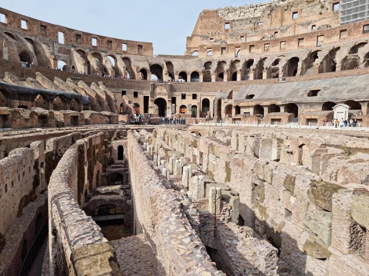 Vacanze Romane Colosseo Apartment Rome
