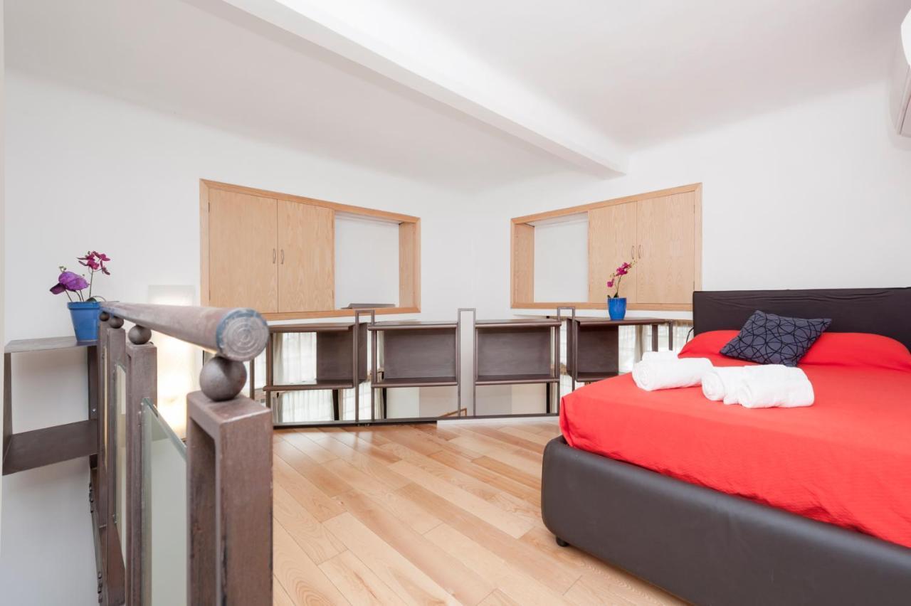 Inviting 3-bed In 4mins To Colosseo Roma